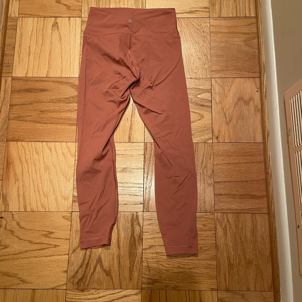 Lululemon wunder under leggings 25”